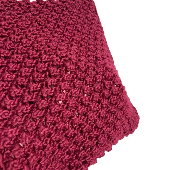 Divided by H&M Maroon Moss Stitch Knit Acrylic Infinity Scarf - Picture 4 of 8